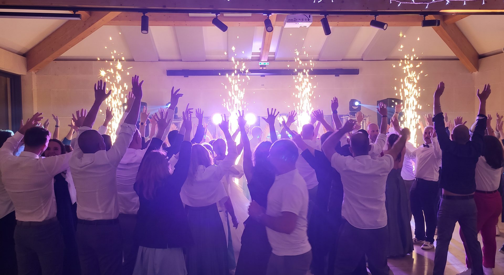 console-dj-enjoy-events