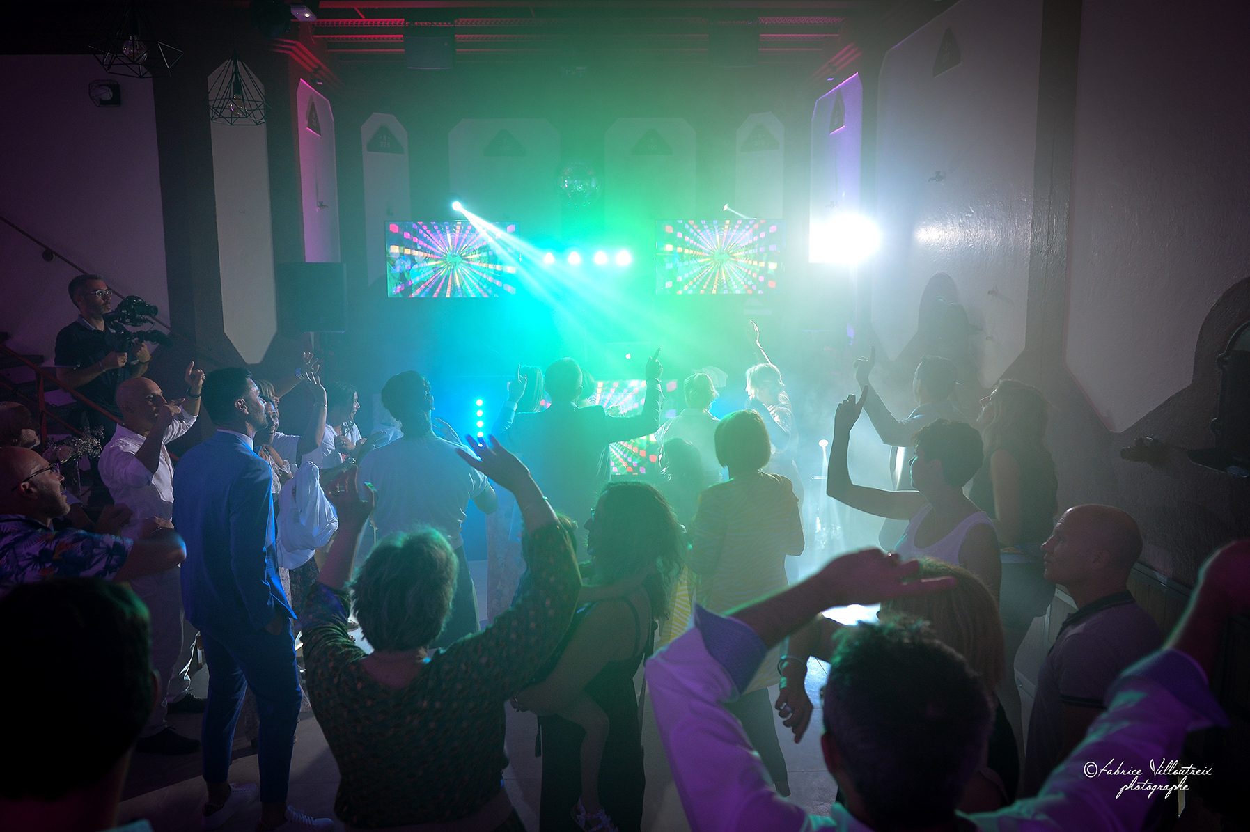 installation-dj-eclairage-enjoy-events